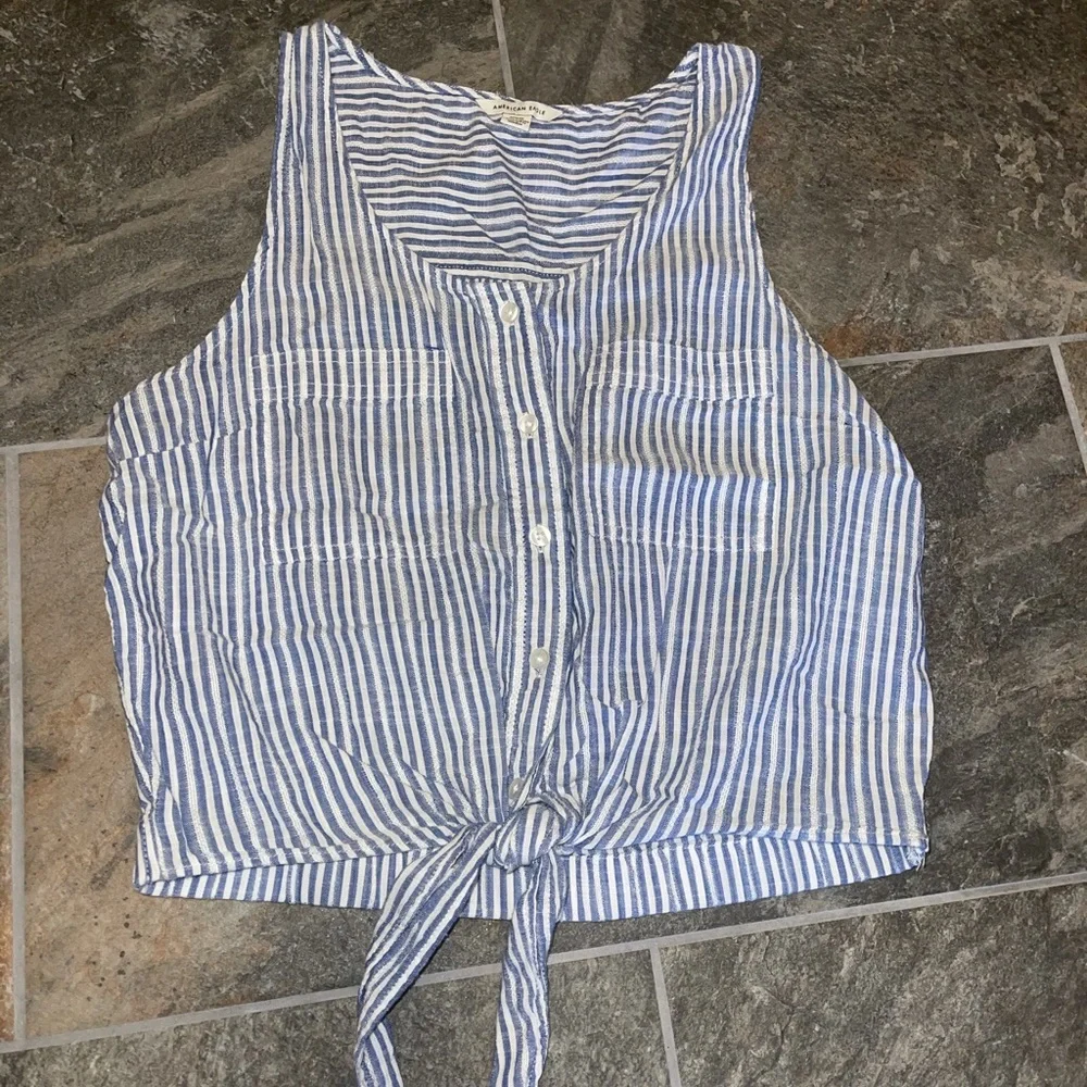 American Eagle tank top - Picture 1 of 3